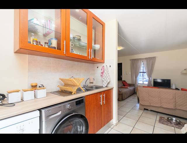 2 BEDROOM APARTMENT FOR SALE IN PARKLANDS